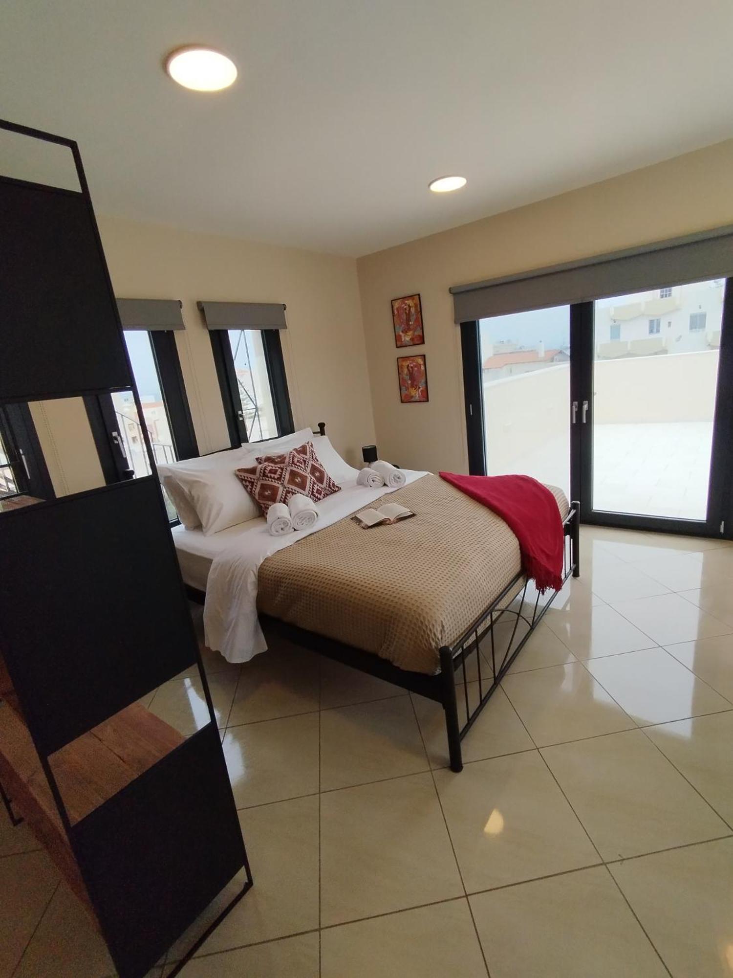 Island Time Apartment คีออส ภายนอก รูปภาพ