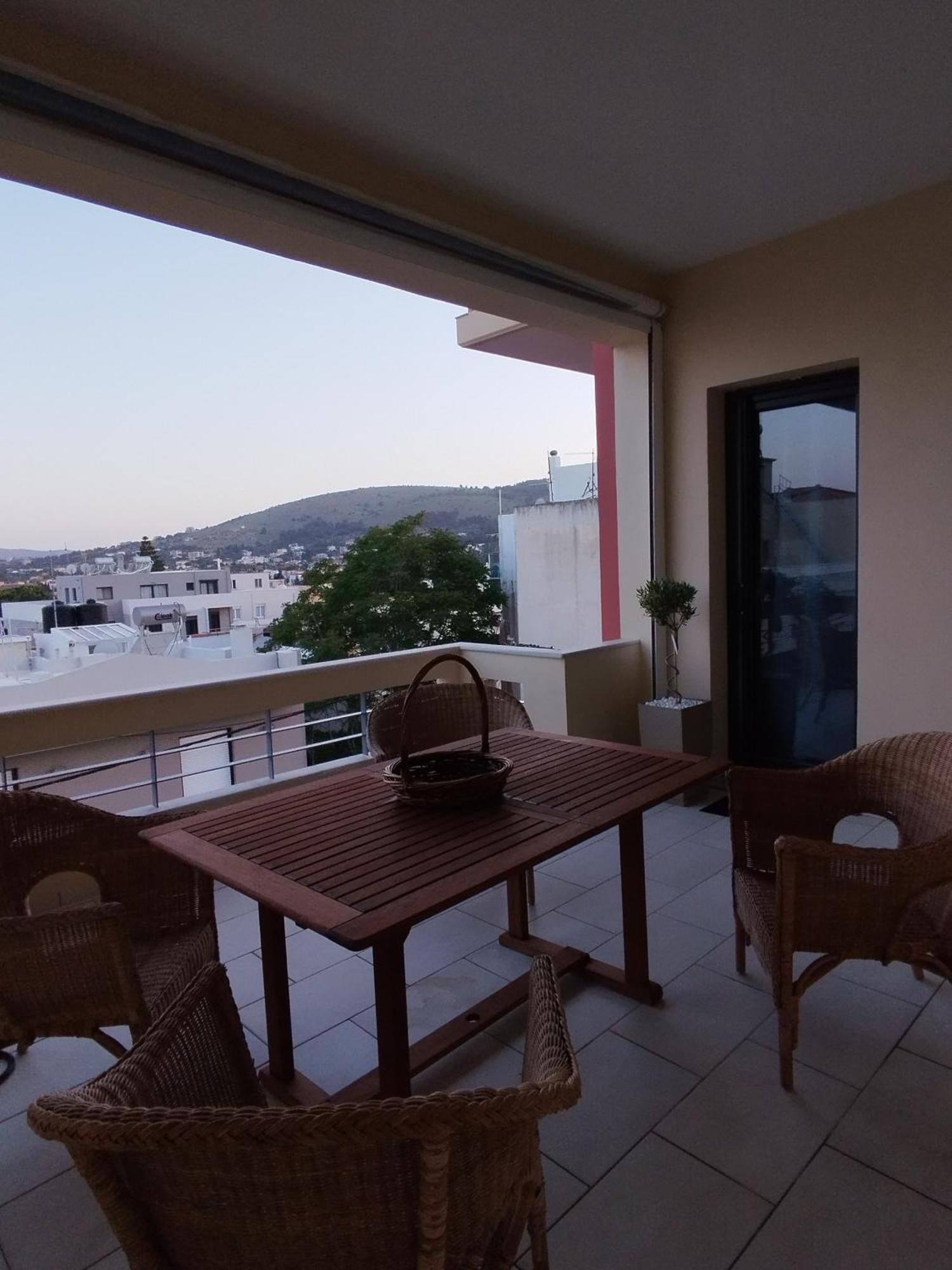 Island Time Apartment คีออส ภายนอก รูปภาพ