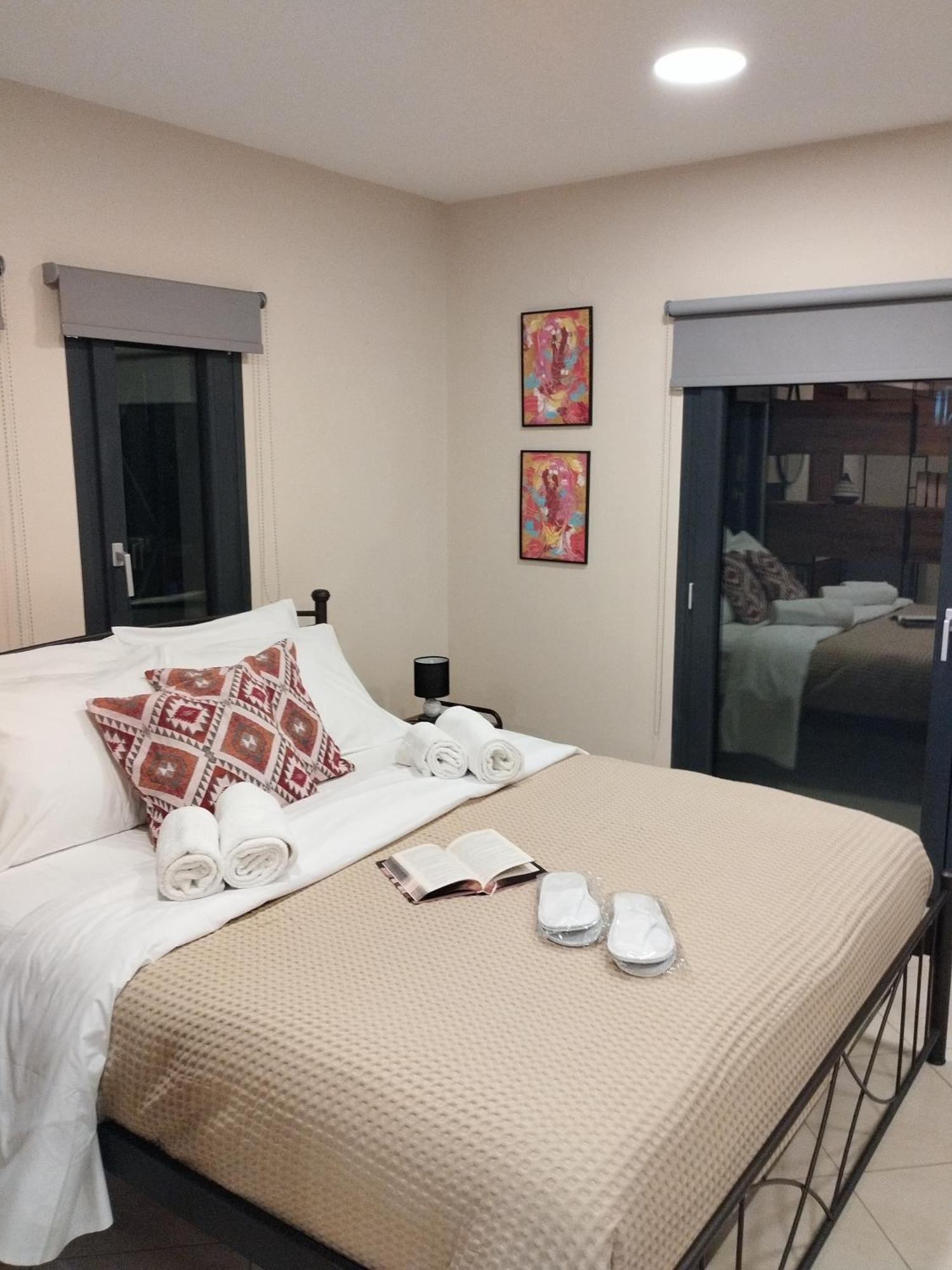 Island Time Apartment คีออส ภายนอก รูปภาพ